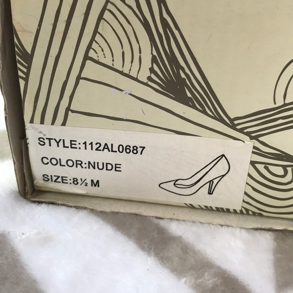 KIMCHI BLUE urban outfitters nude heels 8.5 - Picture 7 of 8